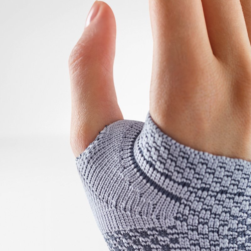 Close-up of the Train knit fabric used for Bauerfeind's ManuTrain wrist brace.