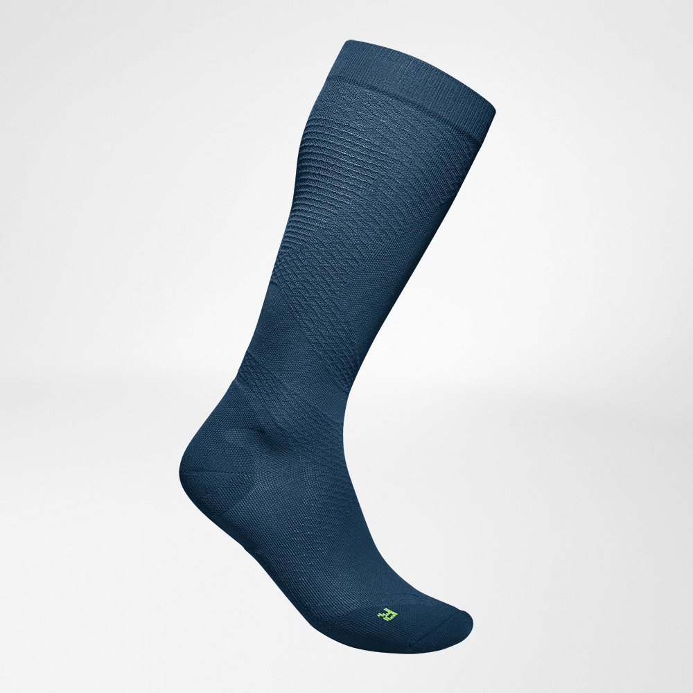 Image of Run Ultralight Compression Socks Navy