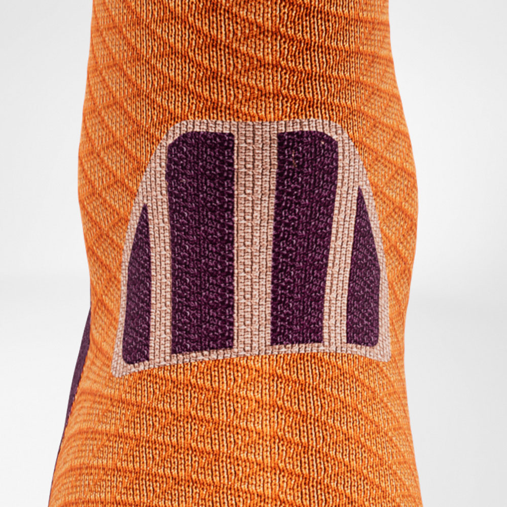 Image of Trail Run Midcut Socks Peach Front Close-up