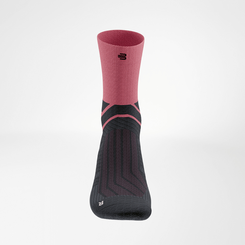 Anterior of the coral Run Performance Mid-Cut Socks.