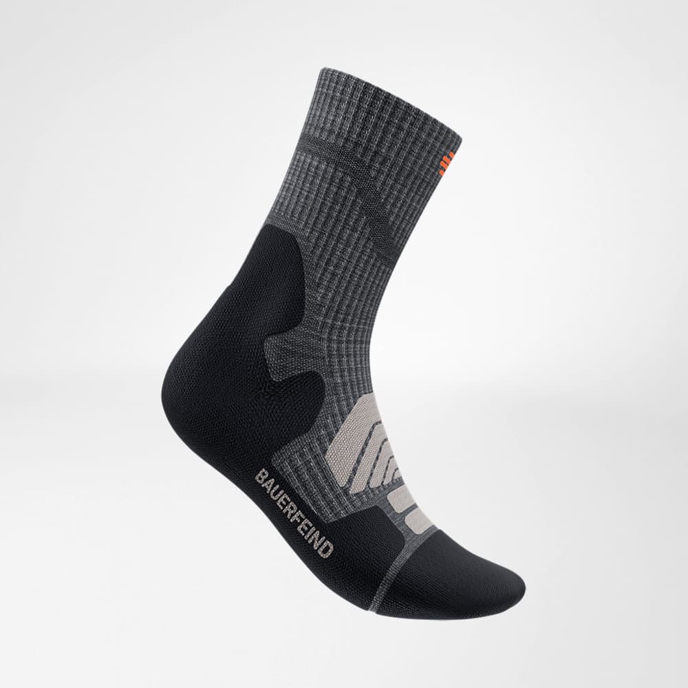 Image of Outdoor Merino Midcut Socks Moss Green Back