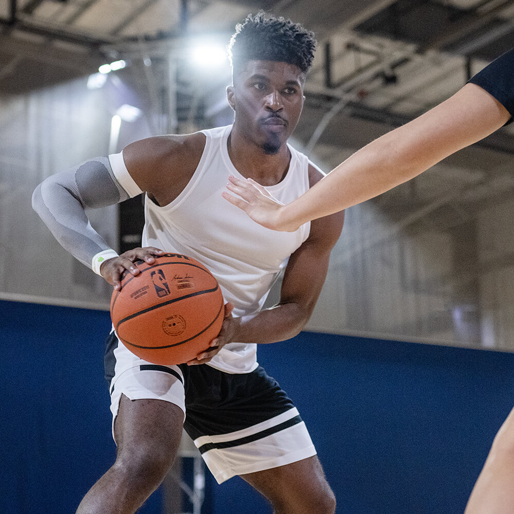 basketball-sports-arm-sleeve-2