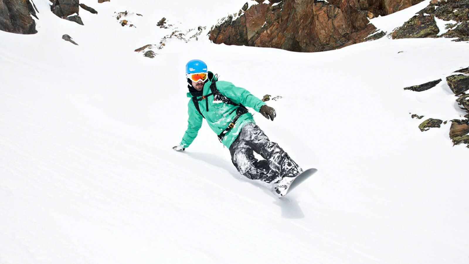 activity-snowboarding-hero-2