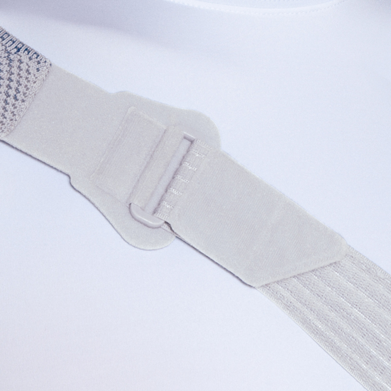 Close-up of the one-strap system used for Bauerfeind's OmoTrain S shoulder brace.